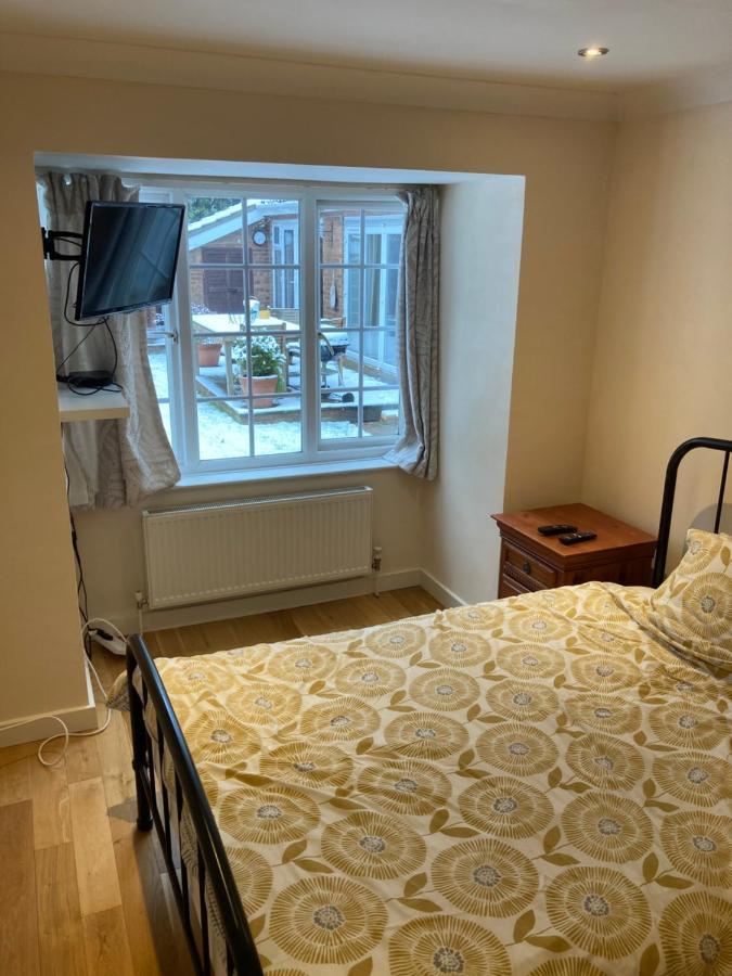 9 Chudleigh Close Lejlighed Bedford Eksteriør billede
