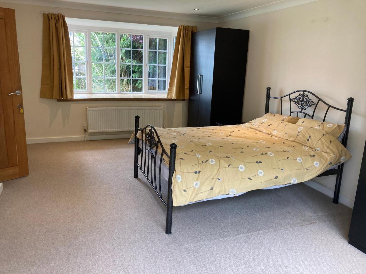 9 Chudleigh Close Lejlighed Bedford Eksteriør billede