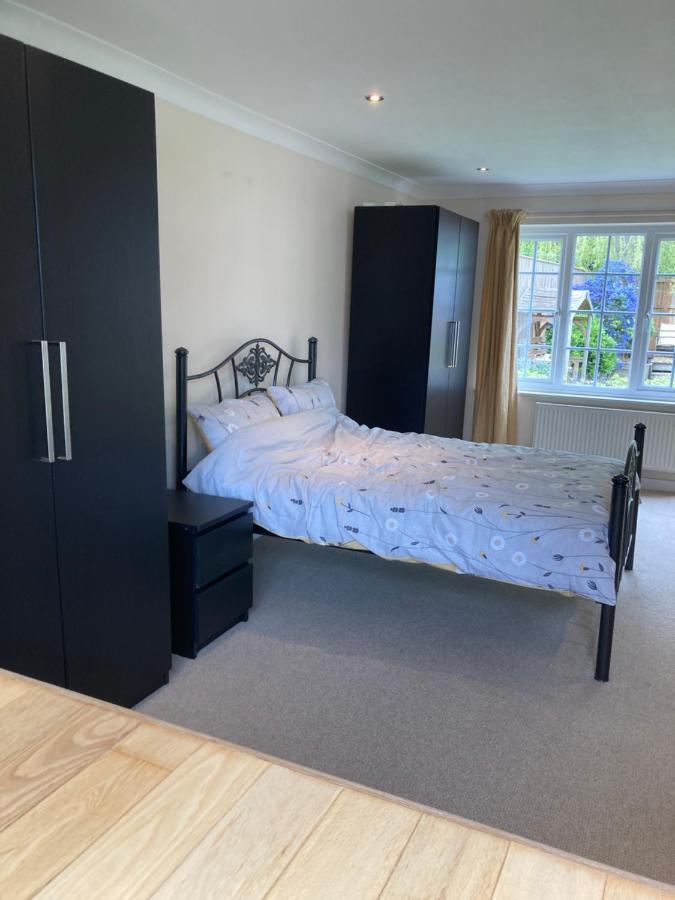 9 Chudleigh Close Lejlighed Bedford Eksteriør billede
